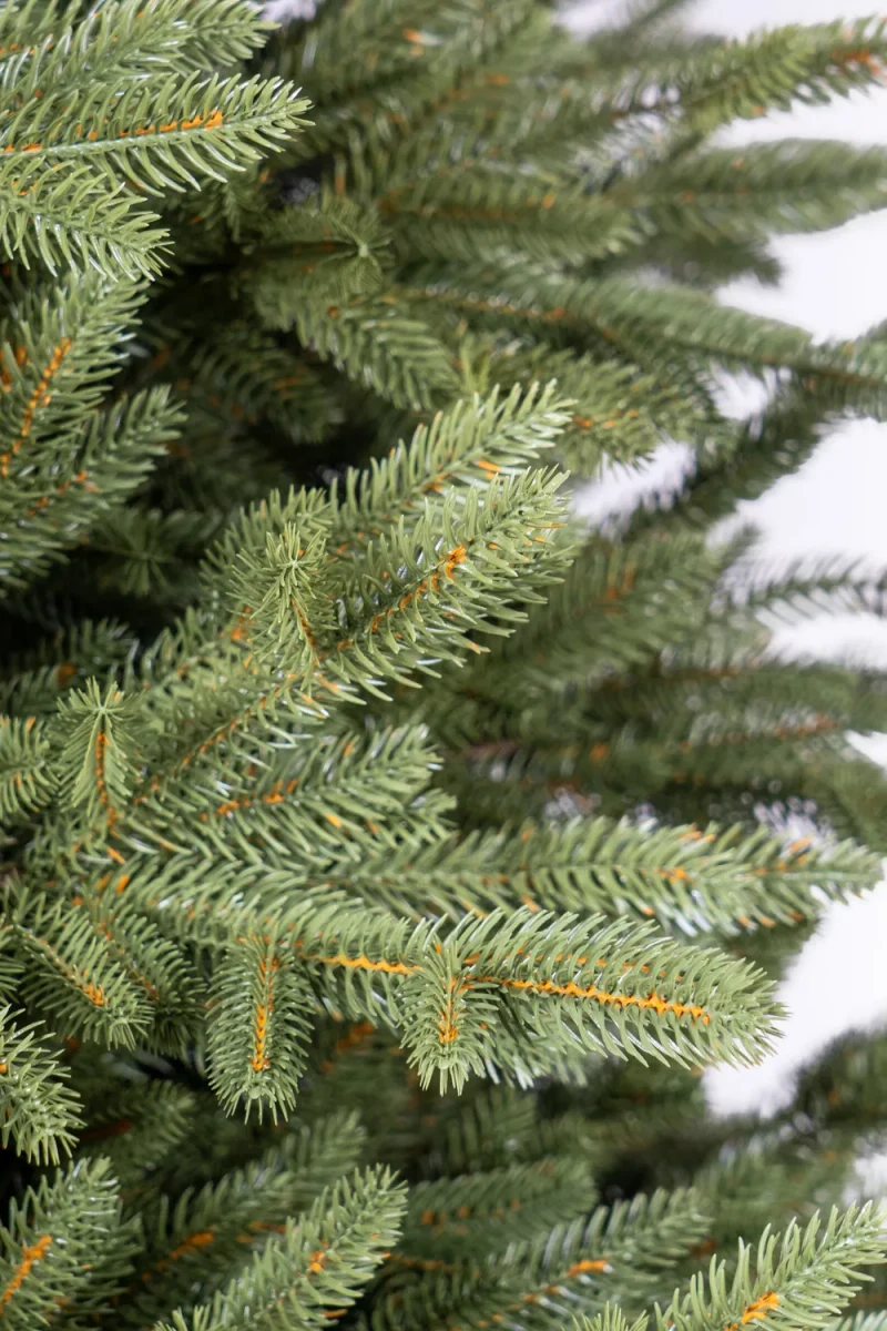 Artificial Christmas tree Greenland 2.7 m 3