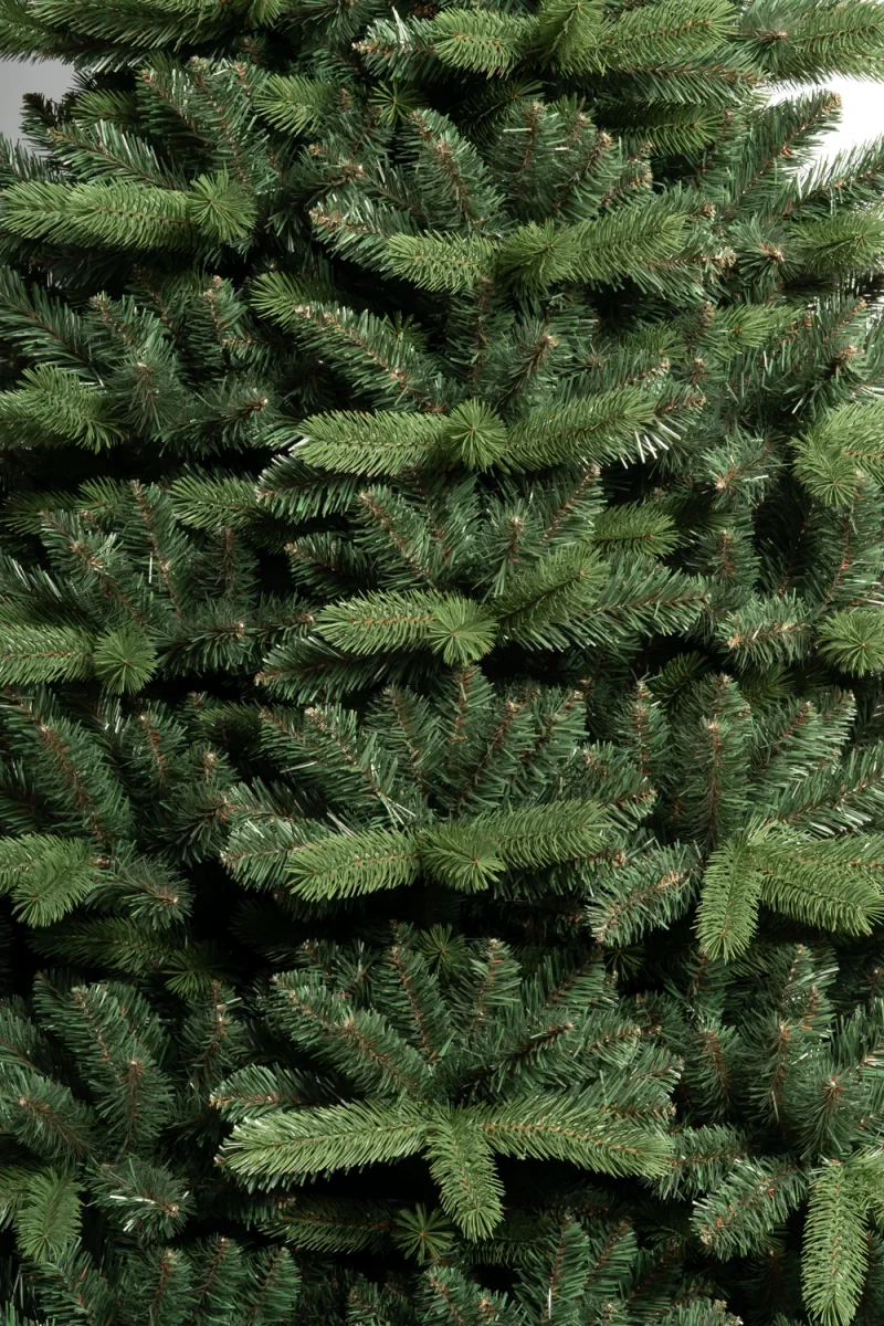 Artificial Christmas tree Carpatin 2.7 m 2