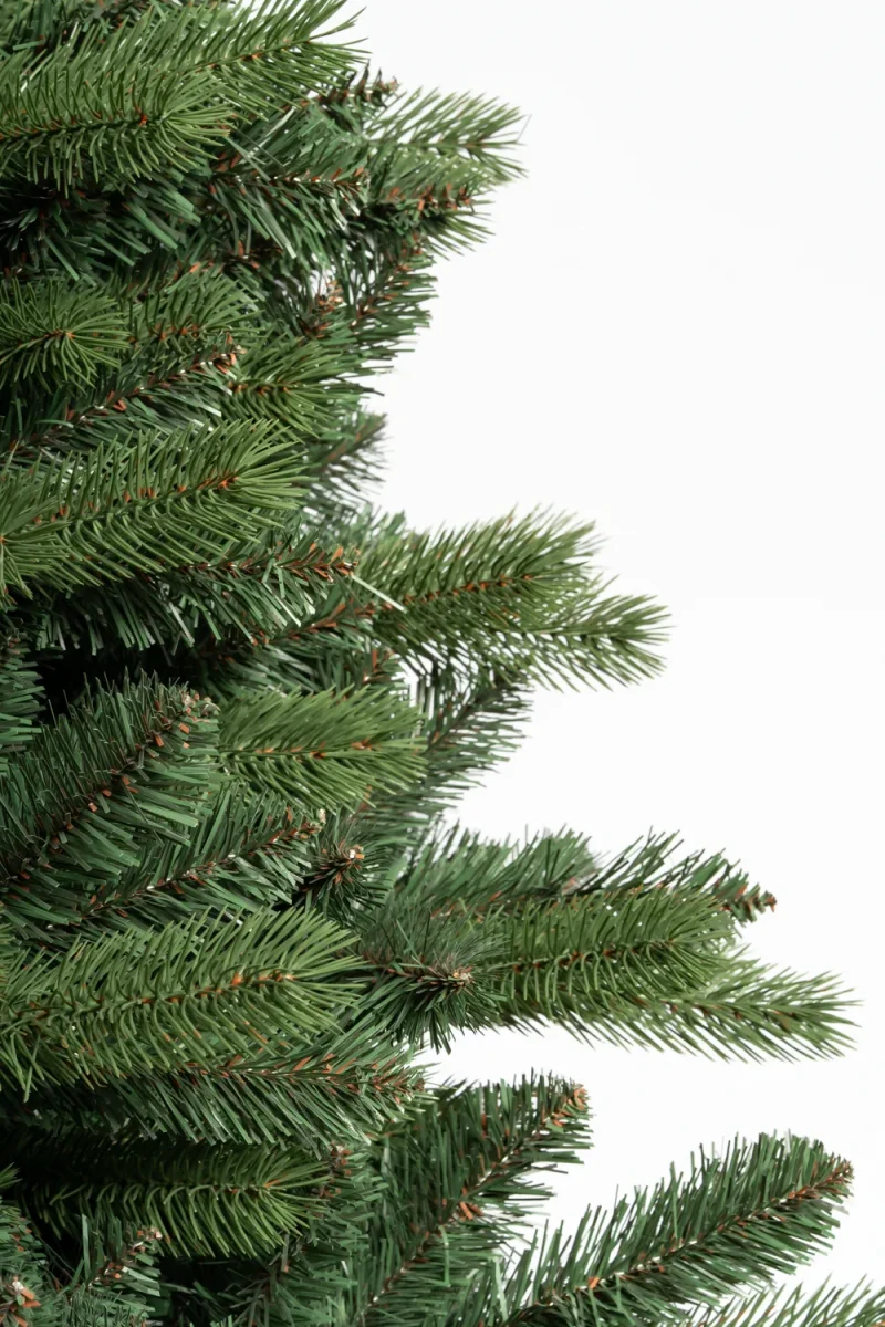 Artificial Christmas tree Carpatin 2.7 m 3